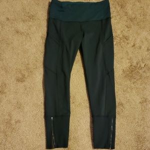 Green lululemon leggings